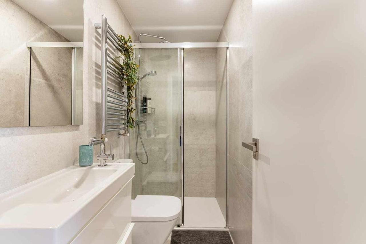 New Amara Suite Friends & Families Parking San Sebastián Exteriér fotografie